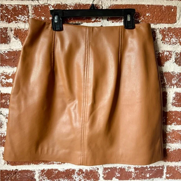 H&M brown vegan leather skirt - Picture 3 of 4